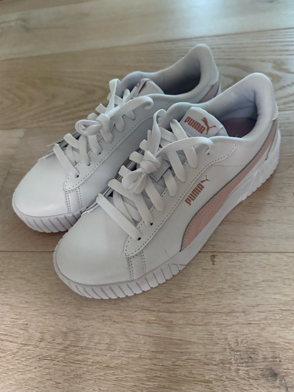 NWT PUMA Court Lally White Rose Quartz Sneakers Women’s 8.5